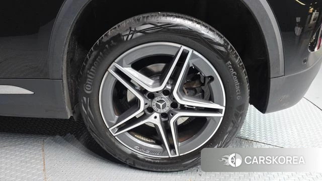 Mercedes-Benz GLA - Class H247 id 4356162 из Кореи 13