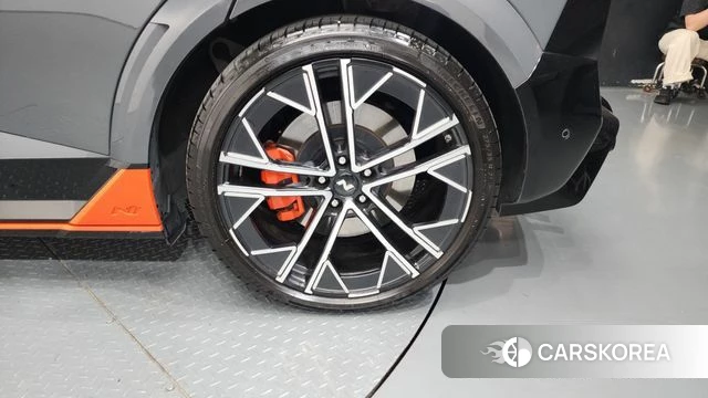 Hyundai Ionic 5 id 4243011 из Кореи 13