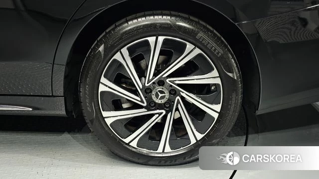 Mercedes-Benz E-Class W214 id 4854015 из Кореи 13