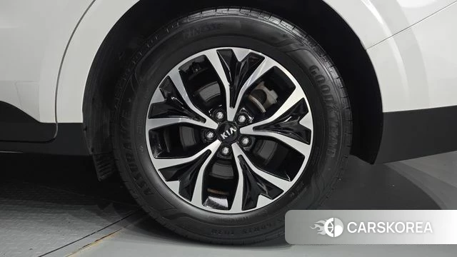 Kia Carnival 4th generation id 4445593 из Кореи 13