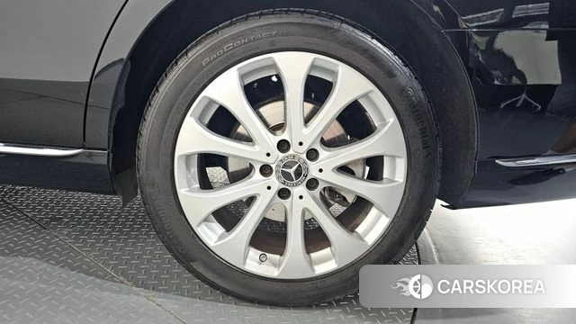 Mercedes-Benz E-Class W213 id 4502303 из Кореи 13
