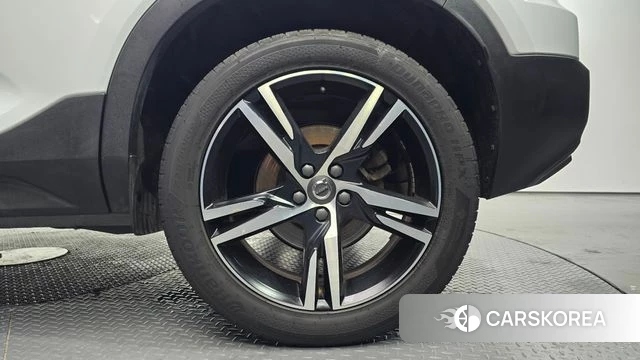 Volvo XC40 id 4604208 из Кореи 13