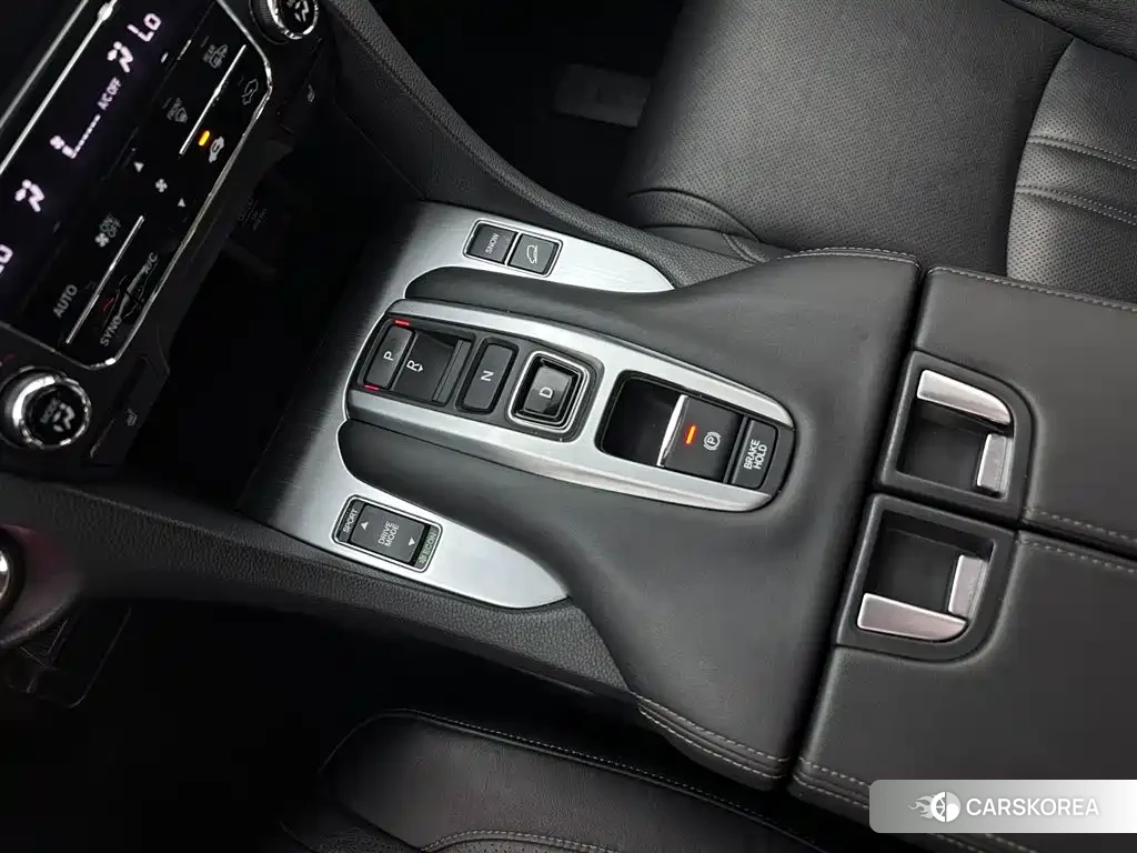 Honda Crown Road id 4576375 из Китая 13
