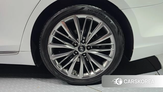 Hyundai Grandeur IG id 4647932 из Кореи 13