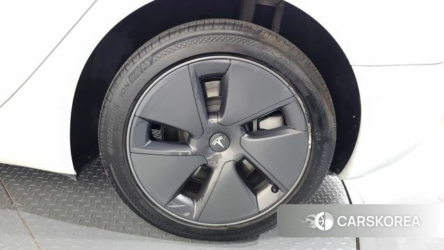 Tesla Model 3 id 4443944 из Кореи 13