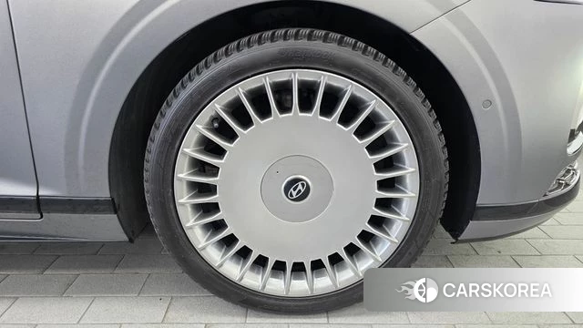 Hyundai Grandeur (GN7) id 4516881 из Кореи 13