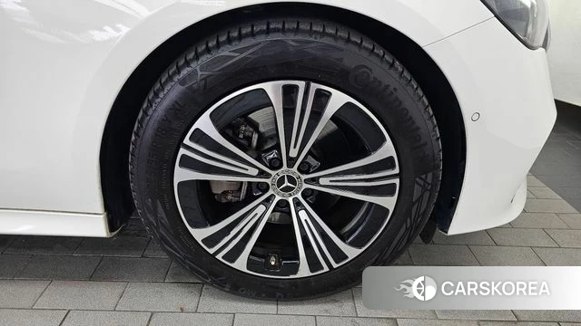 Mercedes-Benz E-Class W214 id 4792148 из Кореи 12