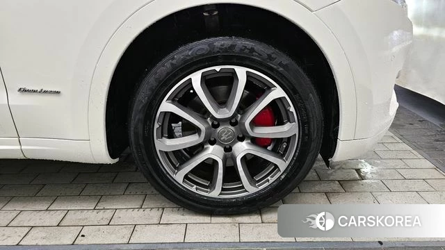 Maserati Levante id 4351039 из Кореи 13