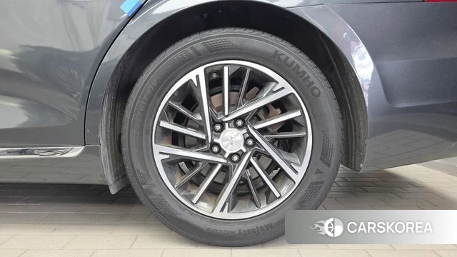 Hyundai The New Grandeur IG id 4697898 из Кореи 13