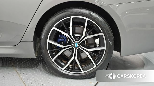 BMW 5 Series (G30) id 4769090 из Кореи 13