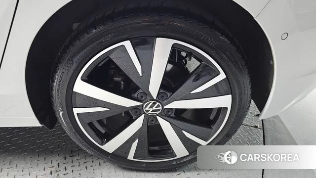 Volkswagen Golf 8th Generation id 4584220 из Кореи 13
