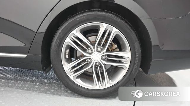 Hyundai Grandeur IG id 4325985 из Кореи 13
