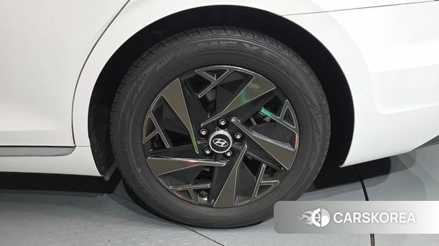 Hyundai The New Grandeur IG Hybrid id 4324260 из Кореи 13