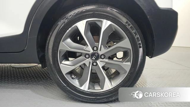 Kia Stonic id 4325949 из Кореи 13