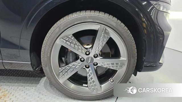 Genesis GV70 id 4657516 из Кореи 13