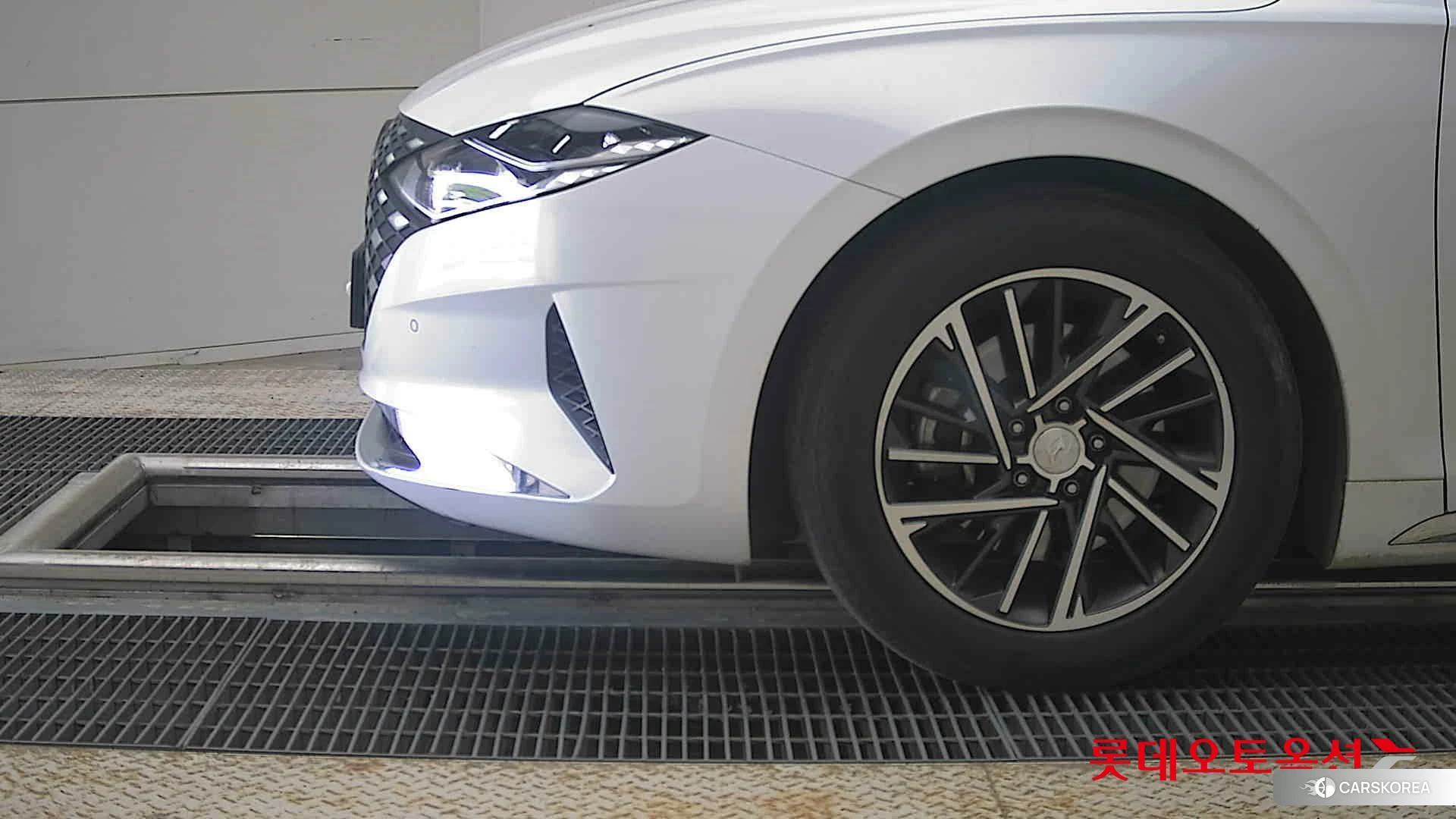 Hyundai Grandeur id 4289456 из Кореи 13