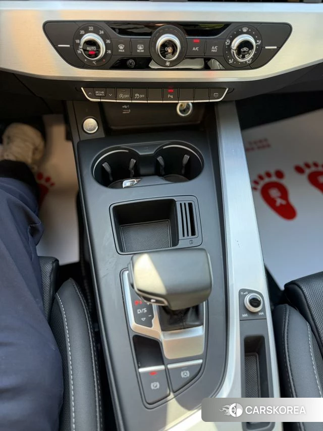 Audi A4L id 4275776 из Китая 13