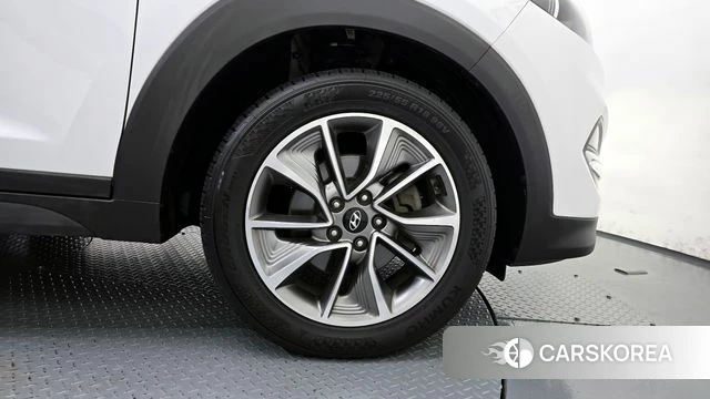 Hyundai All New Tucson id 4385137 из Кореи 13