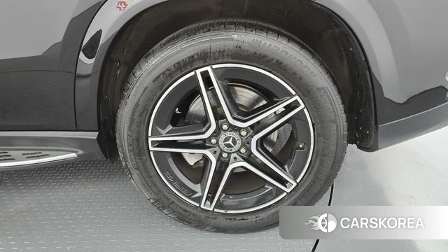 Mercedes-Benz GLE-Class W167 id 4835884 из Кореи 13