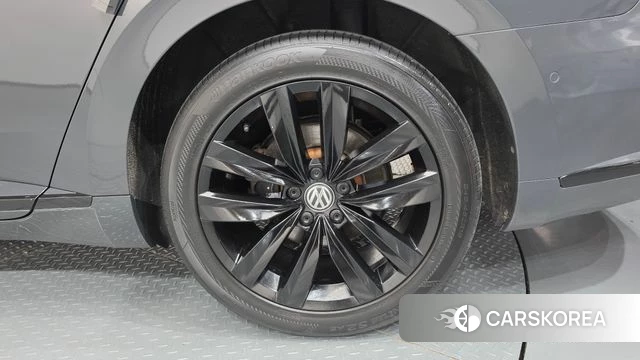 Volkswagen Arteon id 4683977 из Кореи 13