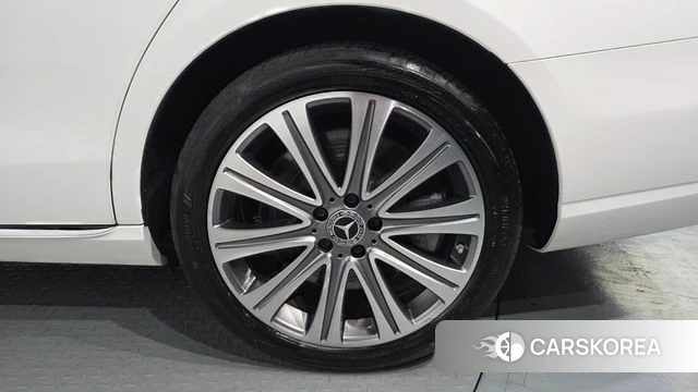 Mercedes-Benz E-Class W213 id 4731719 из Кореи 13