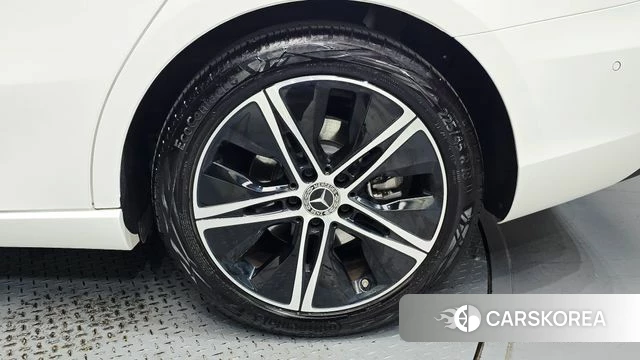Mercedes-Benz A-Class W177 id 4879974 из Кореи 13