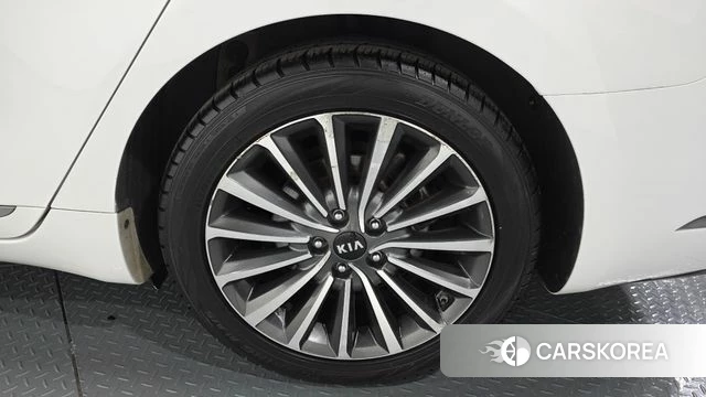 Kia Come New K7 id 4371878 из Кореи 13
