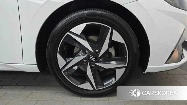 Hyundai Avante Hybrid (CN7) id 4524359 из Кореи 13