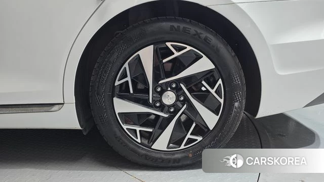 Hyundai The New Grandeur IG Hybrid id 4415211 из Кореи 13