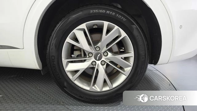 Genesis GV70 id 4396568 из Кореи 13