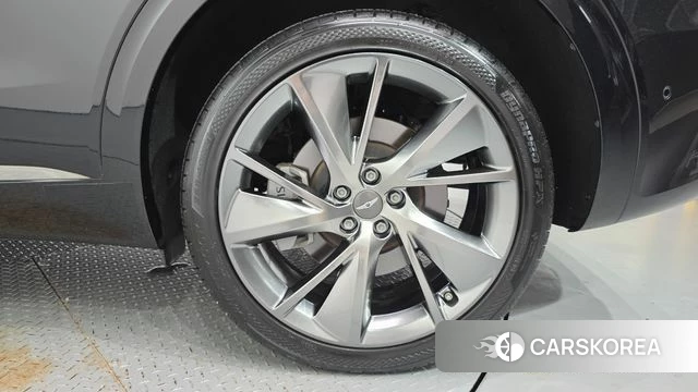 Genesis GV70 id 4636223 из Кореи 13