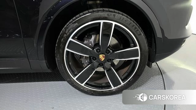 Porsche Cayenne (PO536) id 4339434 из Кореи 13