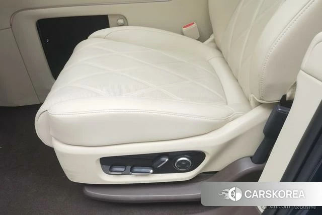 AITO Ask the world M9 id 4190489 из Китая 13