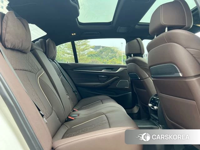 BMW 5 series id 4342038 из Китая 13