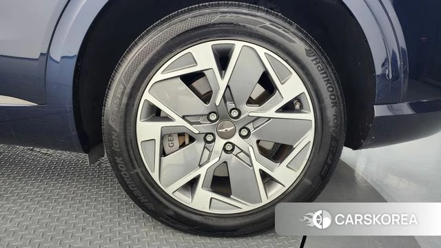 Genesis Electrified GV70 id 4871743 из Кореи 13