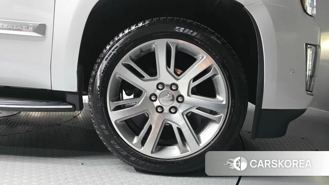 Cadillac Escalade id 4906941 из Кореи 13