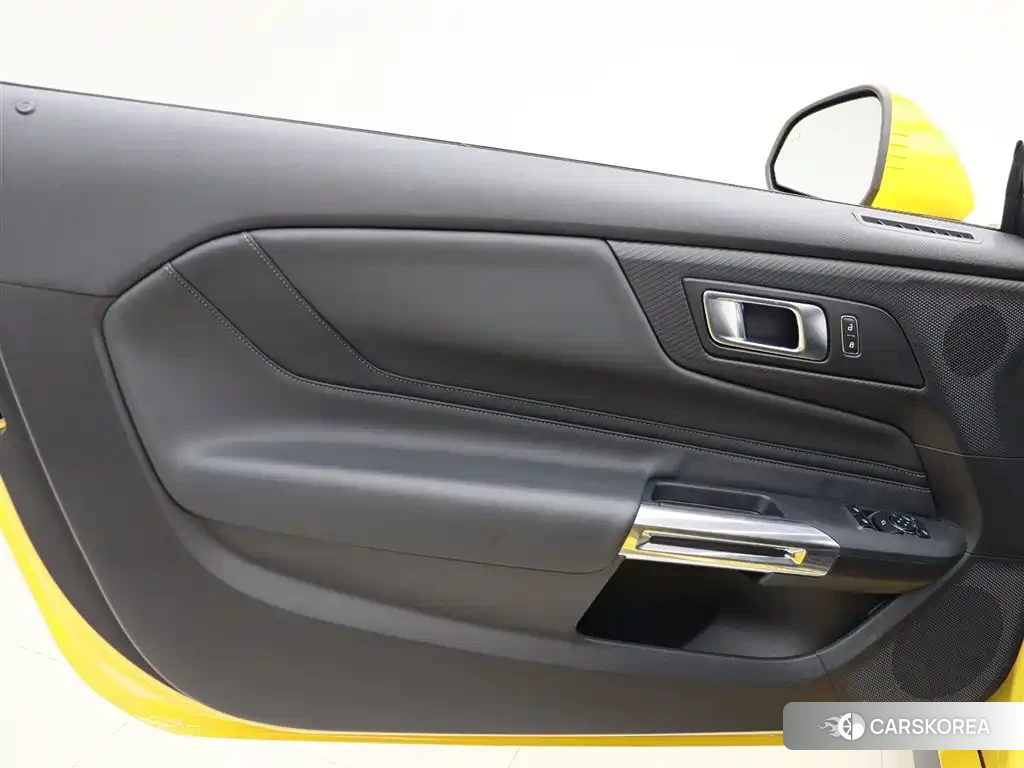 Ford Mustang id 4548180 из Китая 13