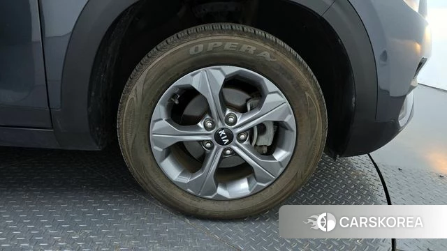 Kia Seltos id 4317457 из Кореи 13