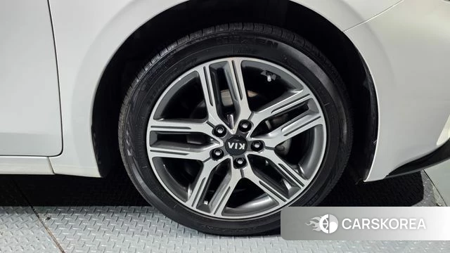Kia Come New K3 id 4378128 из Кореи 13