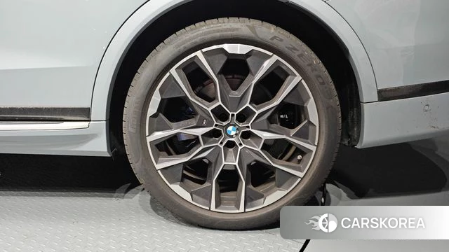 BMW X7 (G07) id 4590570 из Кореи 13