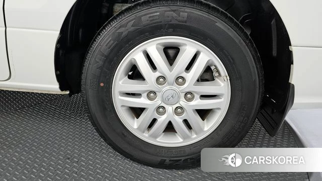 Hyundai The New Grand Starex id 4245214 из Кореи 13