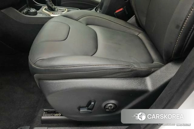 Jeep Free light id 4253562 из Китая 13