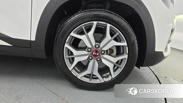 Kia Seltos id 4345205 из Кореи 13