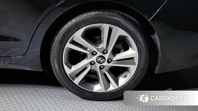 Hyundai Avante AD id 4326096 из Кореи 13