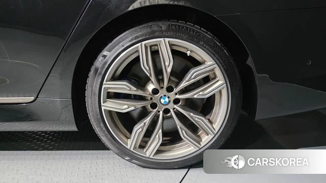 BMW 7 Series (G11) id 4746894 из Кореи 13