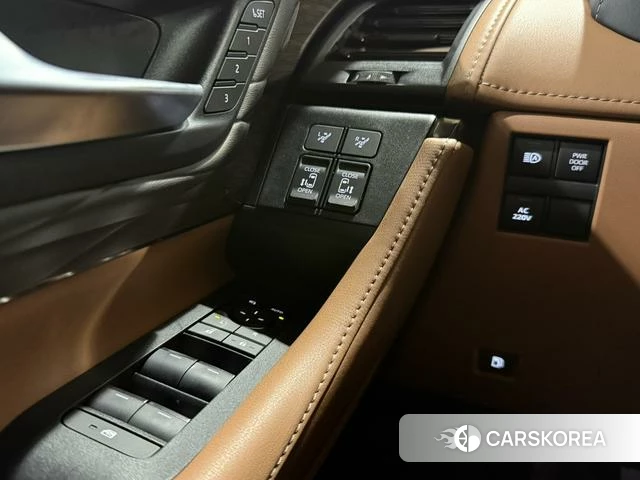 Toyota Wilfa id 4333945 из Китая 13
