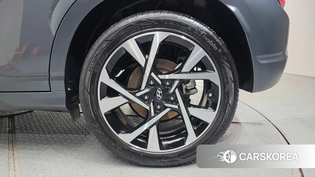 Hyundai The New Kona id 4517647 из Кореи 13