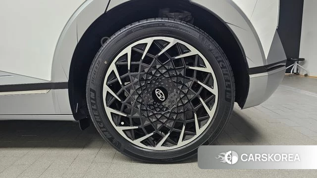 Hyundai Ionic 5 id 4608700 из Кореи 13