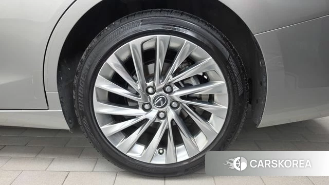 Lexus ES300h 7th generation id 4730458 из Кореи 13