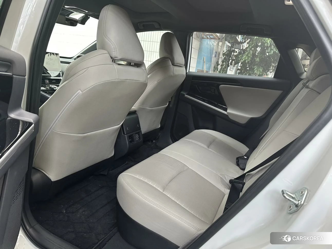 Toyota Platinum Wisdom 4X id 4419167 из Китая 13